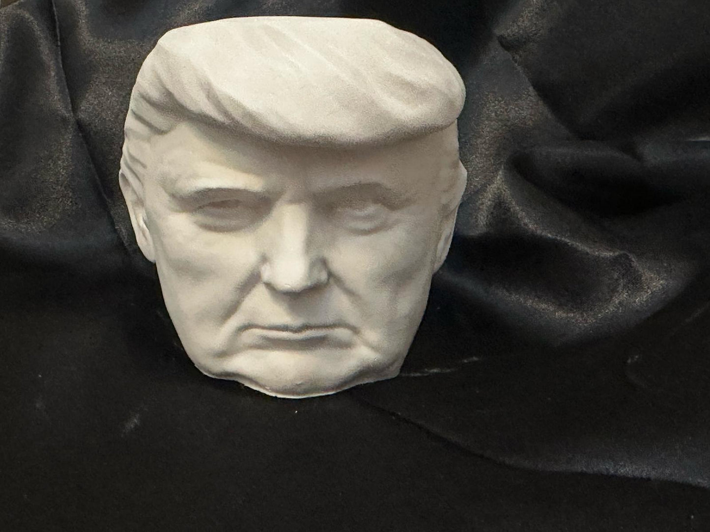 Trump Decorative Base – Versatile & Stylish Design