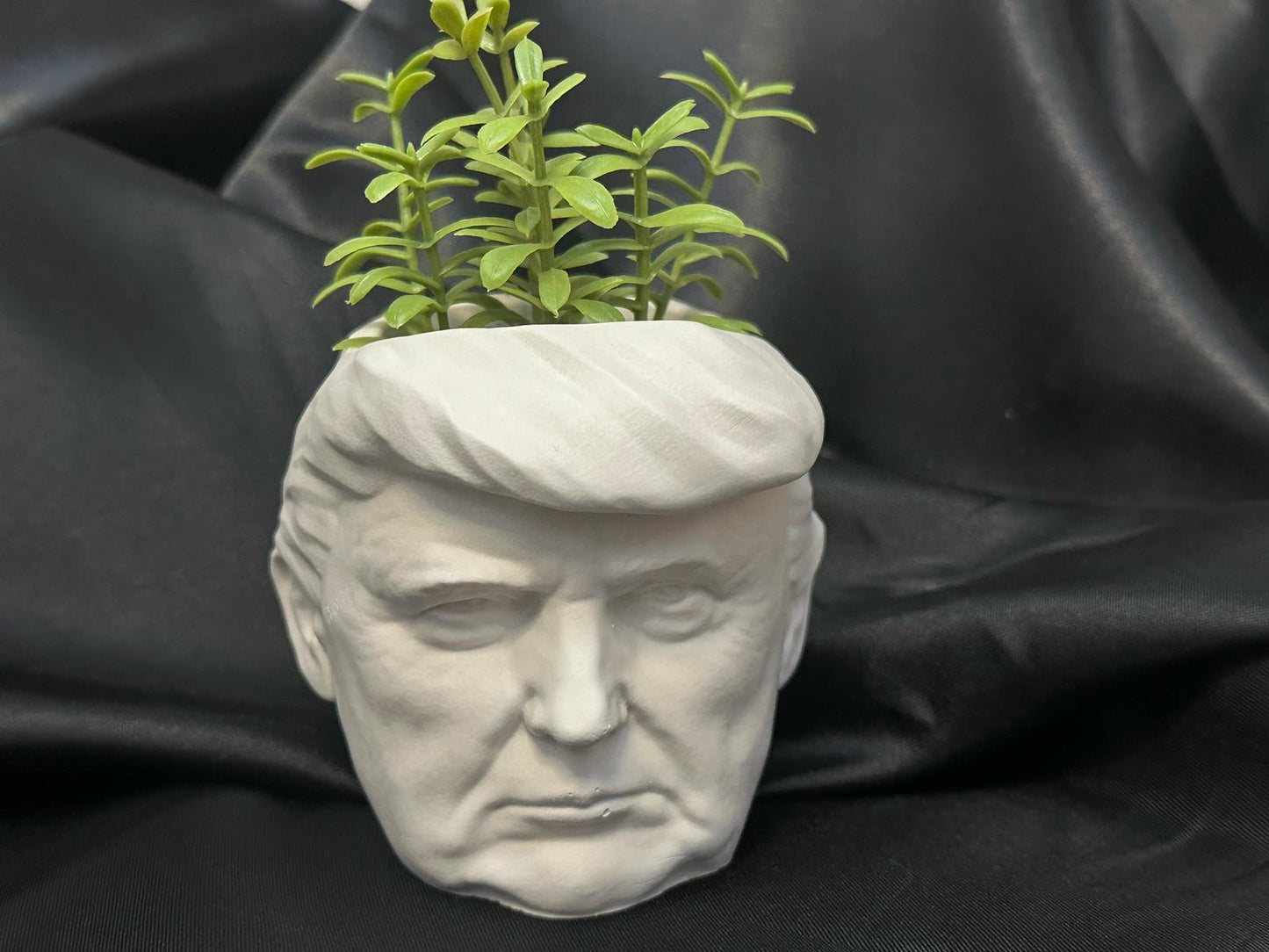 Trump Decorative Base – Versatile & Stylish Design